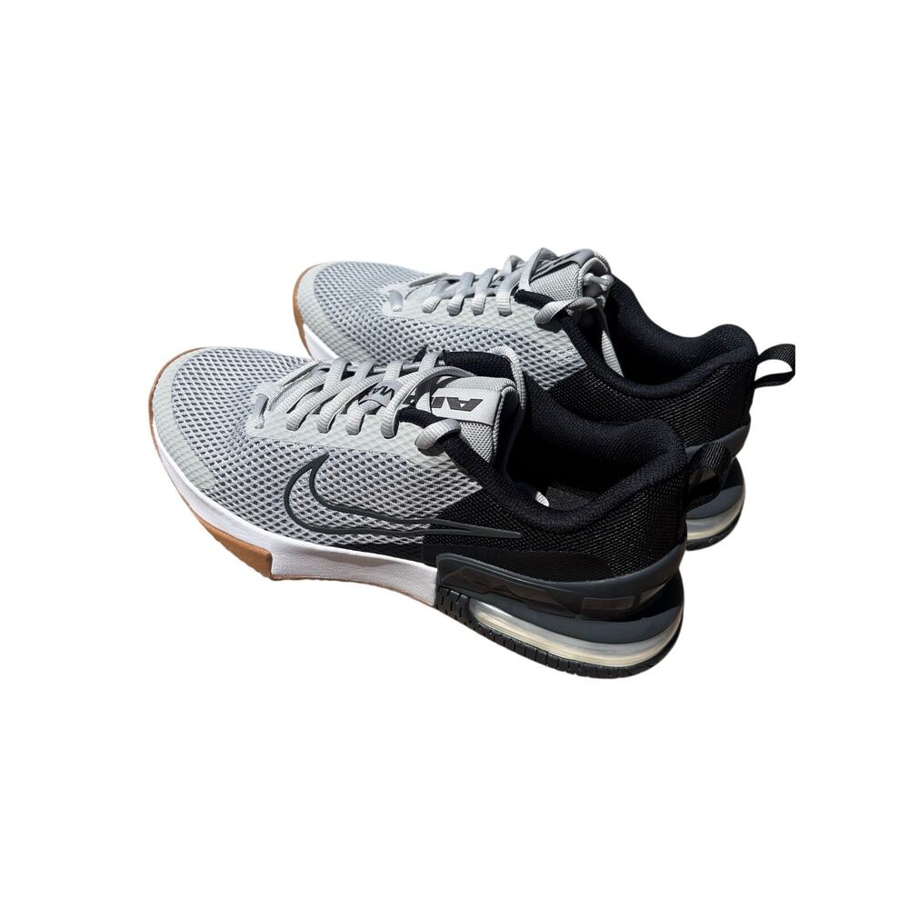 NIKE AIR MAX Alpha Trainer 6 FQ1833-009 Light Smoke/Anthracite/Black/Gum